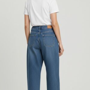 Alternative view of Jean Barrel - Olivia